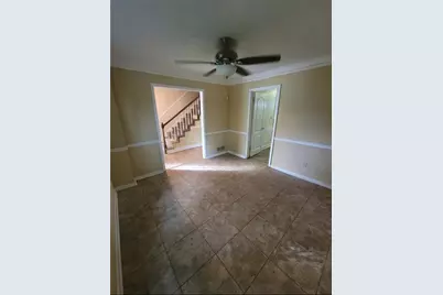 538 Cole Drive SW, Lilburn, GA 30047 - Photo 13