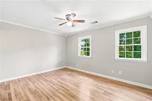135 Sterling Ct, Alpharetta, GA 30004 - Photo 19
