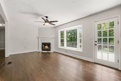 2936 Pauls Way, Marietta, GA 30062 - Photo 9