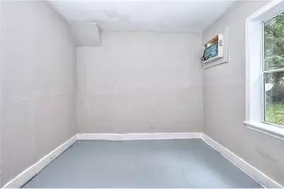 1080 Valley View Road SE, Atlanta, GA 30315 - Photo 7