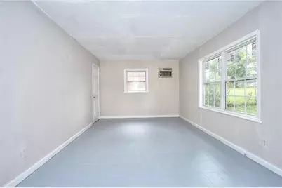 1080 Valley View Road SE, Atlanta, GA 30315 - Photo 11