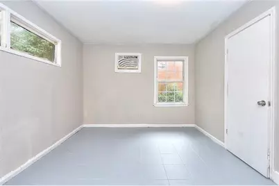 1080 Valley View Road SE, Atlanta, GA 30315 - Photo 9