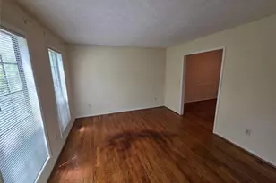 2704 Phillips Dr SW, Marietta, GA 30064 - Photo 3