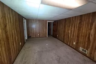 2704 Phillips Dr SW, Marietta, GA 30064 - Photo 17