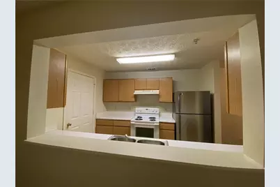 8204 Par Four Way, Lithonia, GA 30038 - Photo 3
