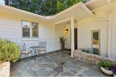 4091 Peachtree Dunwoody Road NE, Atlanta, GA 30342 - Photo 3
