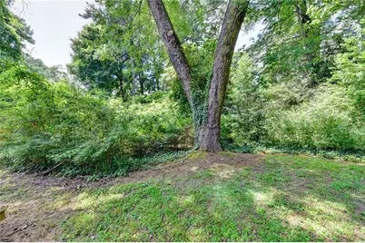 567 Planters Row SW, Lilburn, GA 30047 - Photo 53