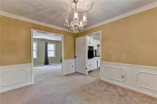 567 Planters Row SW, Lilburn, GA 30047 - Photo 17