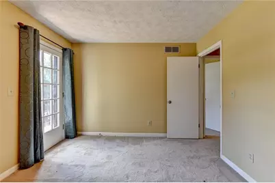 567 Planters Row SW, Lilburn, GA 30047 - Photo 51