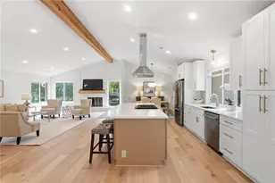 3313 Clubland Dr, Marietta, GA 30068 - Photo 13