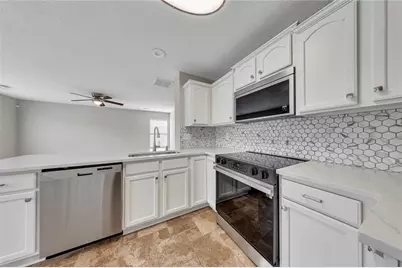 233 Fox Creek Boulevard, Woodstock, GA 30188 - Photo 13