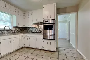 2076 Khyber Pass, Snellville, GA 30039 - Photo 3