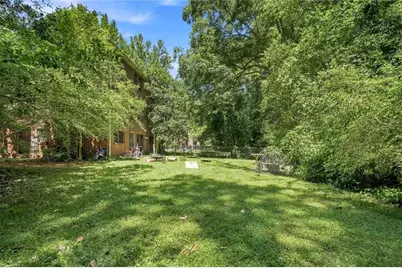 1515 Beech Valley Way NE, Atlanta, GA 30306 - Photo 57