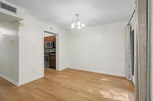 6350 Hawthorne Terrace, Peachtree Corners, GA 30092 - Photo 9