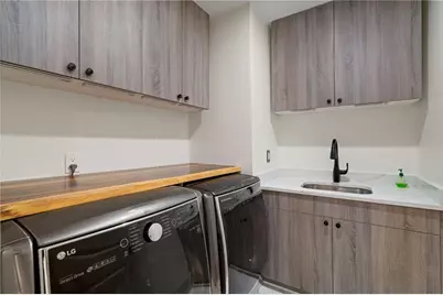 3230 W Andrews Dr, Atlanta, GA 30305 - Photo 49