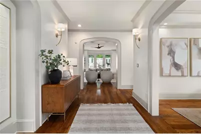 3230 W Andrews Dr, Atlanta, GA 30305 - Photo 3