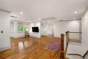 3230 W Andrews Dr, Atlanta, GA 30305 - Photo 27