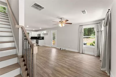 347 Shalloway Drive NE, Kennesaw, GA 30144 - Photo 7