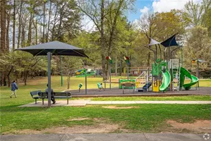 987 Dimmock St SW, Atlanta, GA 30310 - Photo 13