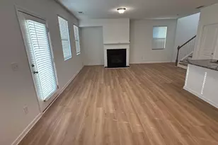 5610 Flint Ln N, Cumming, GA 30028 - Photo 3