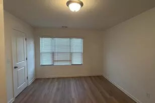 5610 Flint Ln N, Cumming, GA 30028 - Photo 17