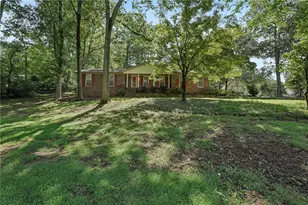 1025 Greenwood Acres Dr, Cumming, GA 30040 - Photo 1