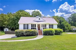 31 McWhorter St, Jasper, GA 30143 - Photo 1