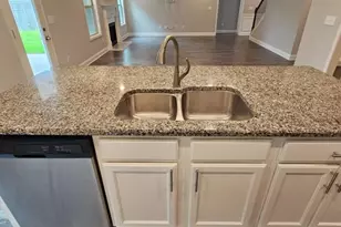 352 Newshaw Dr, Lawrenceville, GA 30046 - Photo 17