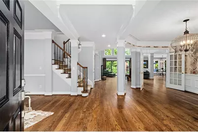 710 Lake Medlock Drive, Johns Creek, GA 30022 - Photo 11