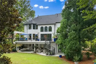710 Lake Medlock Dr, Johns Creek, GA 30022 - Photo 3