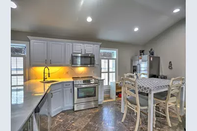 3932 Shoemaker Court, Marietta, GA 30062 - Photo 13