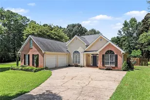 52 Mosswood Ct, Newnan, GA 30265 - Photo 1