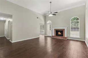 52 Mosswood Ct, Newnan, GA 30265 - Photo 3