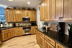 6741 Great Water Dr, Flowery Branch, GA 30542 - Photo 21