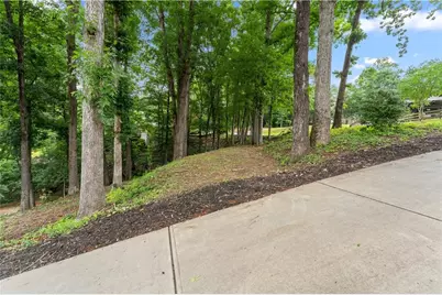 103 Mandalay Road, Gainesville, GA 30501 - Photo 45