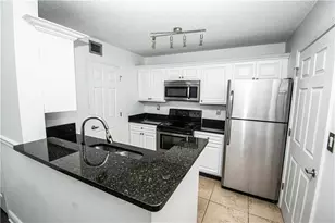 1302 Santa Fe Pkwy, Sandy Springs, GA 30350 - Photo 5