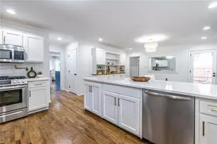 693 N Superior Ave, Decatur, GA 30033 - Photo 13