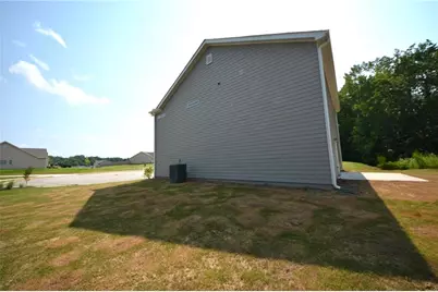 547 Hellen Valley Drive, Braselton, GA 30517 - Photo 7