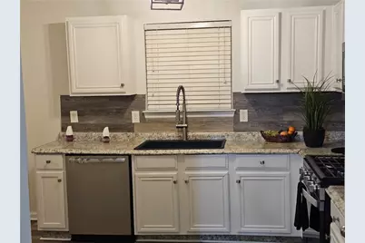 4230 Winston Circle, Atlanta, GA 30349 - Photo 3