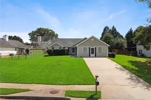7001 Kingston Ln, McDonough, GA 30253 - Photo 3