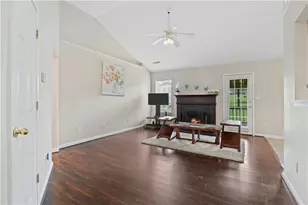 7001 Kingston Ln, McDonough, GA 30253 - Photo 7