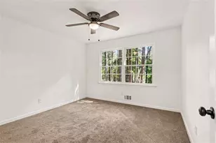 1915 Lisa Ln, Riverdale, GA 30296 - Photo 17