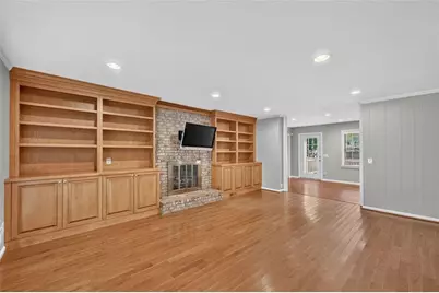4682 Stonehenge Drive, Dunwoody, GA 30360 - Photo 15
