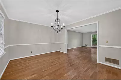 4682 Stonehenge Drive, Dunwoody, GA 30360 - Photo 7