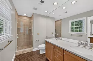 4682 Stonehenge Dr, Dunwoody, GA 30360 - Photo 19