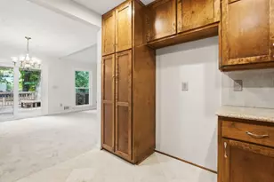 1057 Capital Club Cir NE, Atlanta, GA 30319 - Photo 17