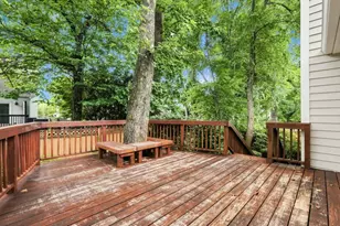 1057 Capital Club Cir NE, Atlanta, GA 30319 - Photo 31