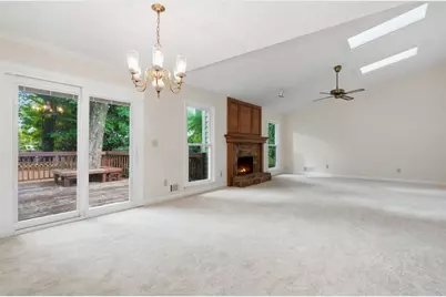 1057 Capital Club Circle NE, Atlanta, GA 30319 - Photo 13