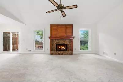 1057 Capital Club Circle NE, Atlanta, GA 30319 - Photo 5
