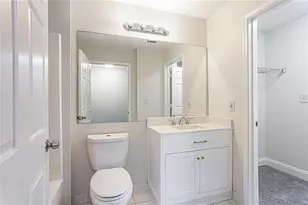 1075 Peachtree Walk NE, Atlanta, GA 30309 - Photo 17